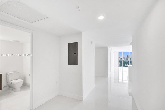 330 Sunny Isles Blvd 5-805, Sunny Isles Beach, FL 33160