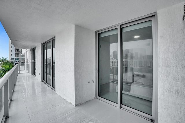 330 Sunny Isles Blvd 5-805, Sunny Isles Beach, FL 33160