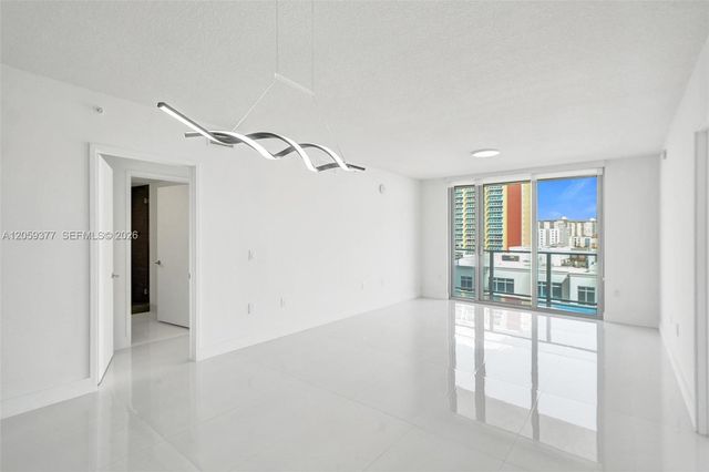 330 Sunny Isles Blvd 5-805, Sunny Isles Beach, FL 33160