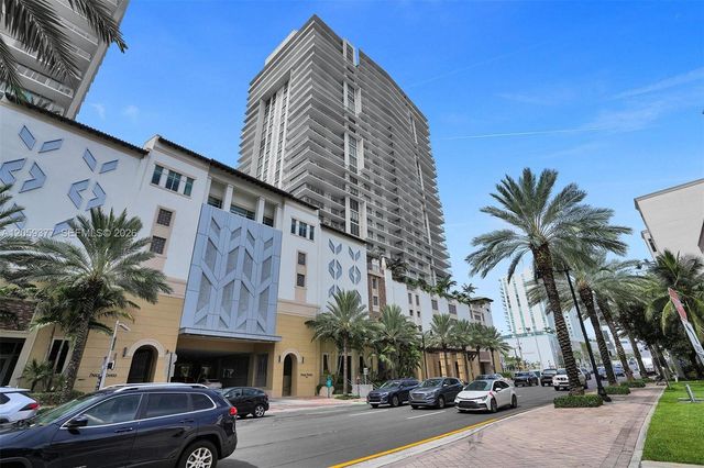 330 Sunny Isles Blvd 5-805, Sunny Isles Beach, FL 33160