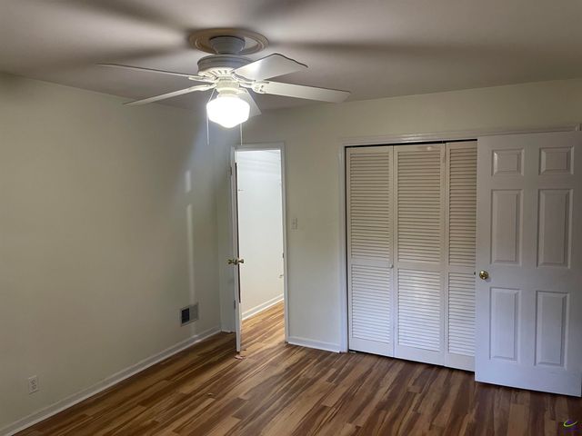 866 Warwick Drive, Macon, GA 31210