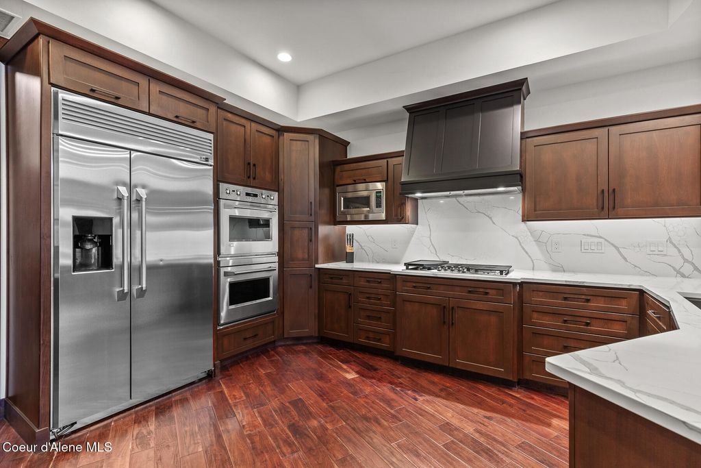 1350 W Bellerive LN, Coeur d'Alene, ID 83814 photo 11