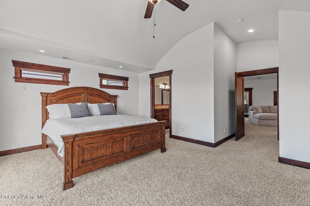 1350 W Bellerive LN, Coeur d'Alene, ID 83814 photo 31