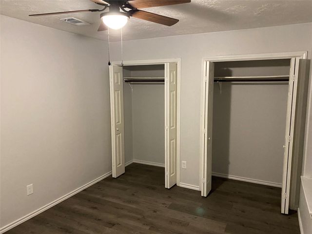 309 S Avenue C A, Elgin, TX 78621