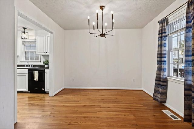 616 GRUBERT AVE, Staunton, VA 24401