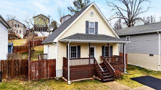 616 GRUBERT AVE, Staunton, VA 24401
