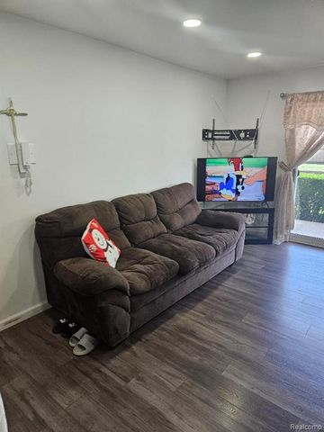 34751 Kimberly Drive 1, Sterling Heights, MI 48312