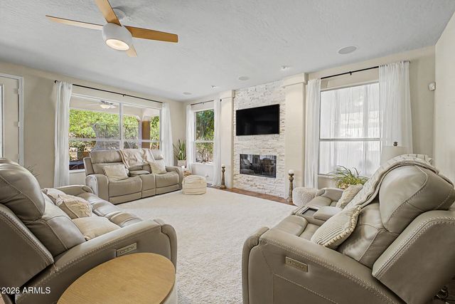 1234 E DESERT FLOWER Lane, Phoenix, AZ 85048