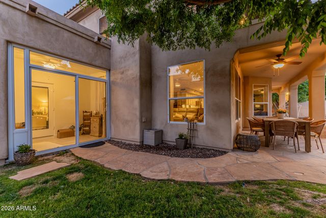 1234 E DESERT FLOWER Lane, Phoenix, AZ 85048