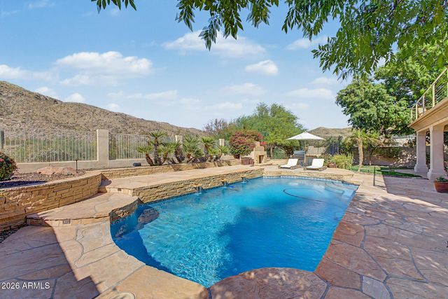 1234 E DESERT FLOWER Lane, Phoenix, AZ 85048