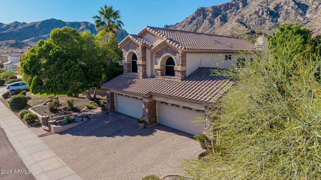1234 E DESERT FLOWER Lane, Phoenix, AZ 85048