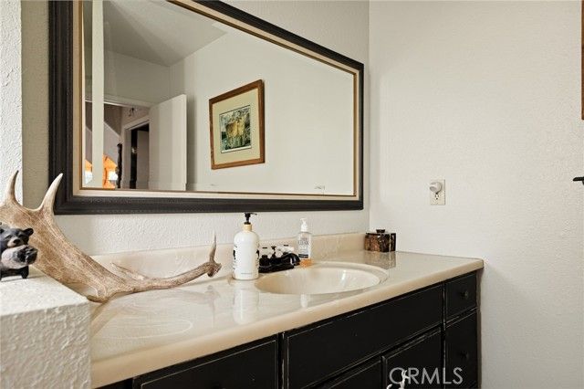 446 Cedarbrook Drive, Lake Arrowhead, CA 92391