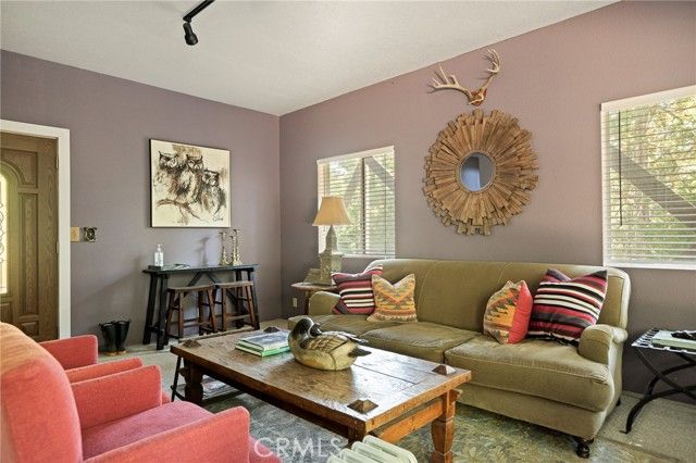 446 Cedarbrook Drive, Lake Arrowhead, CA 92391