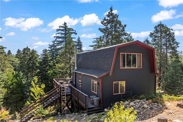 446 Cedarbrook Drive, Lake Arrowhead, CA 92391