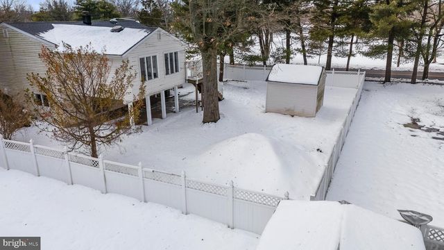 4 SEYMOUR TER, Piscataway, NJ 08854