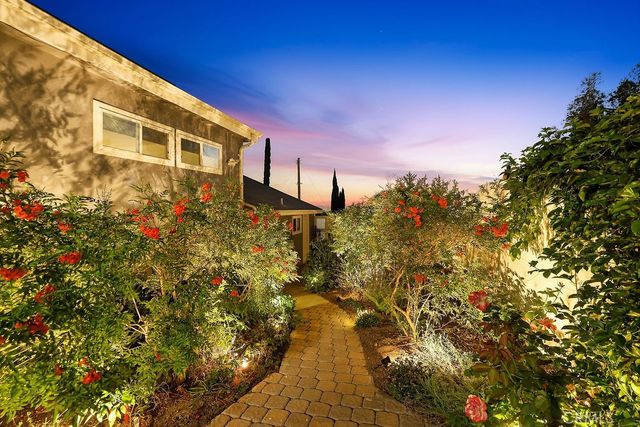 6951 Bellclaire, Tujunga, CA 91042