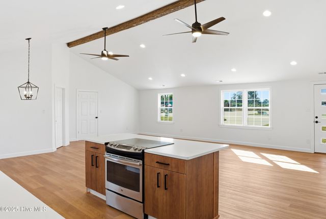 2141 Caratoke Highway, Moyock, NC 27958