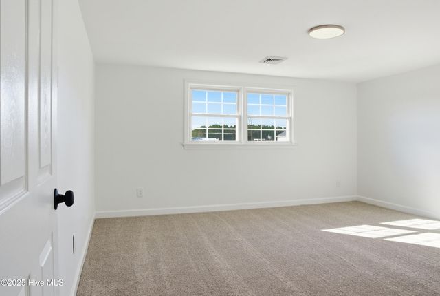 2141 Caratoke Highway, Moyock, NC 27958