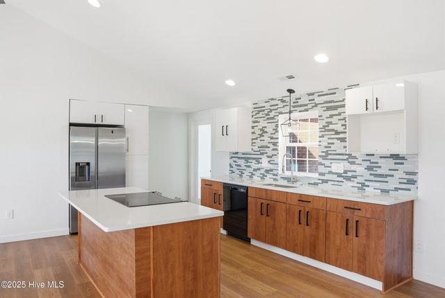 2141 Caratoke Highway, Moyock, NC 27958