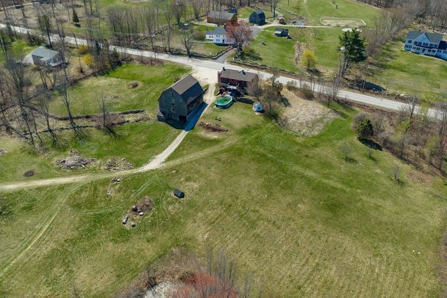 393 High Street, Candia, NH 03034