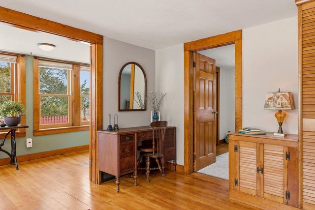 393 High Street, Candia, NH 03034