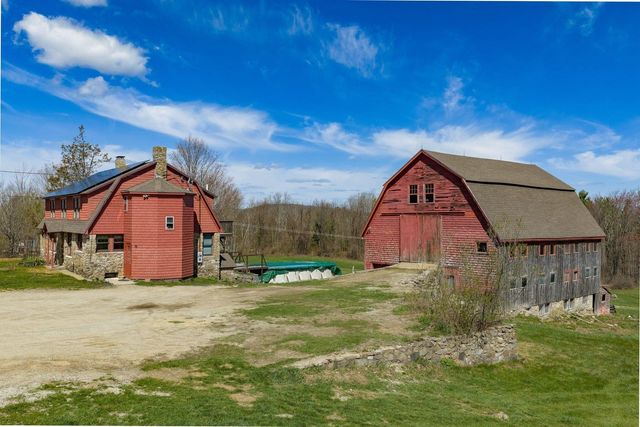 393 High Street, Candia, NH 03034