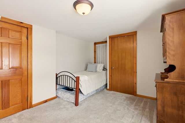 393 High Street, Candia, NH 03034