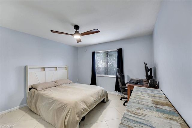 1400 Green Valley CIR 1002, Naples, FL 34104