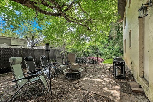 1400 Green Valley CIR 1002, Naples, FL 34104