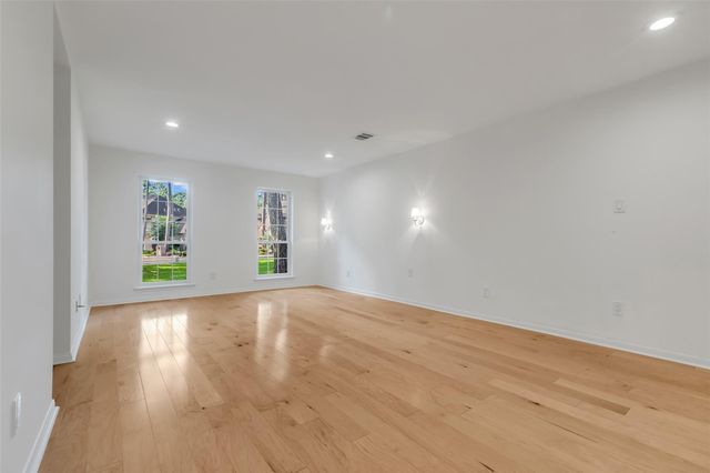 13631 Balmore Circle, Houston, TX 77069