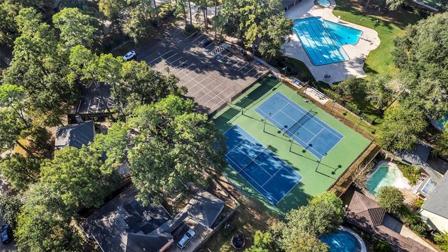 13631 Balmore Circle, Houston, TX 77069