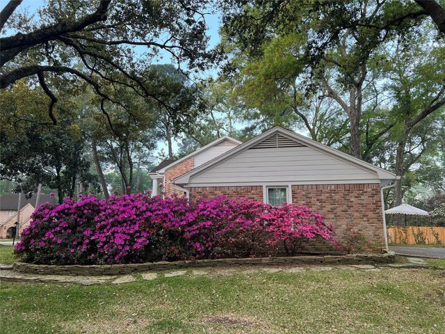13631 Balmore Circle, Houston, TX 77069