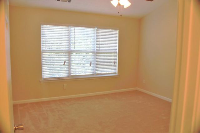 962 Tree Creek Boulevard, Lawrenceville, GA 30043