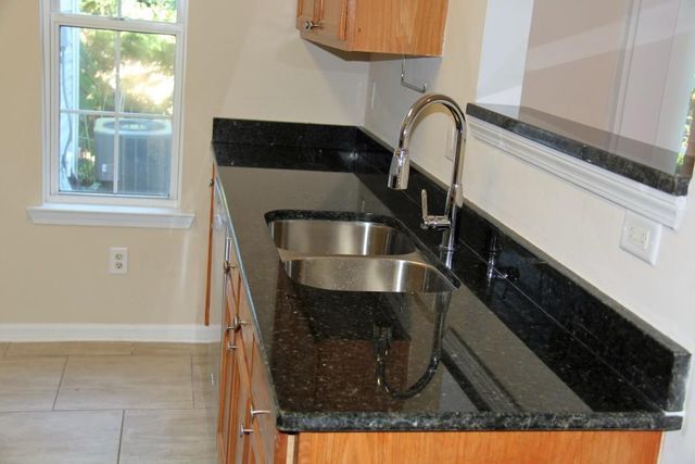 962 Tree Creek Boulevard, Lawrenceville, GA 30043