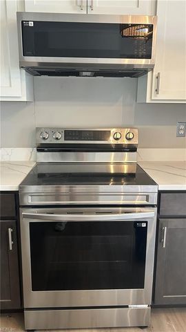 54 Treasure KY, Hampton, VA 23666