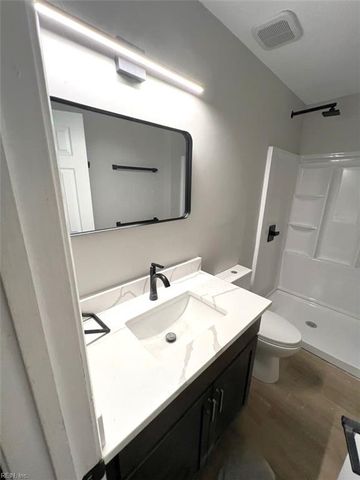 54 Treasure KY, Hampton, VA 23666