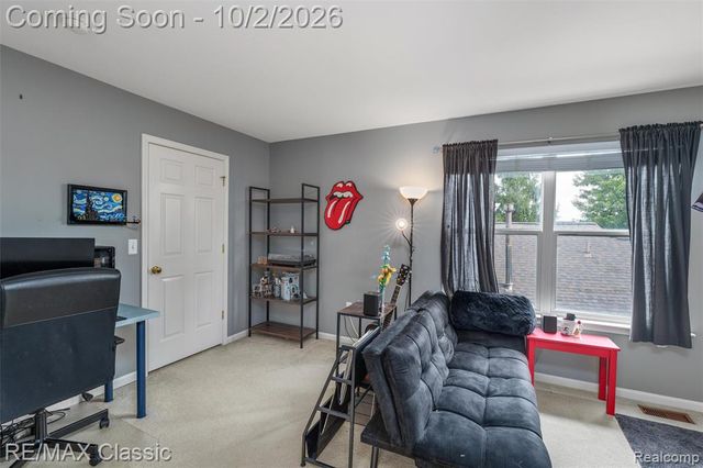 42591 Whitman Way, Novi, MI 48377
