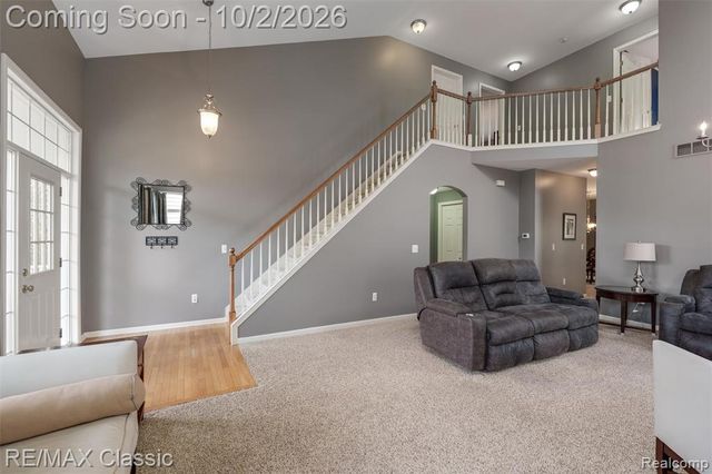 42591 Whitman Way, Novi, MI 48377