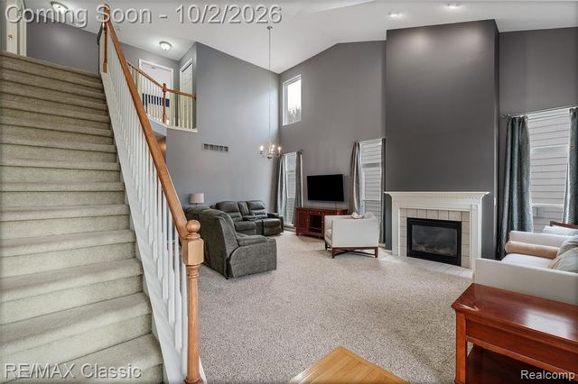 42591 Whitman Way, Novi, MI 48377