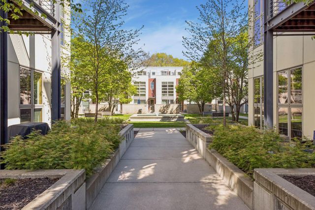 2845 Colfax Avenue S W402, Minneapolis, MN 55408