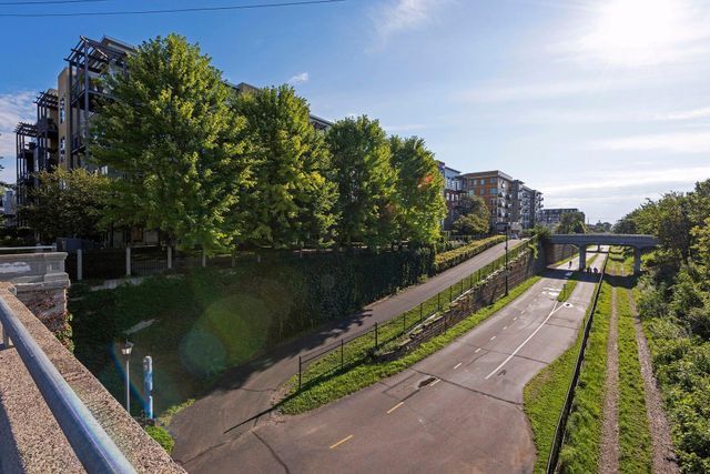 2845 Colfax Avenue S W402, Minneapolis, MN 55408