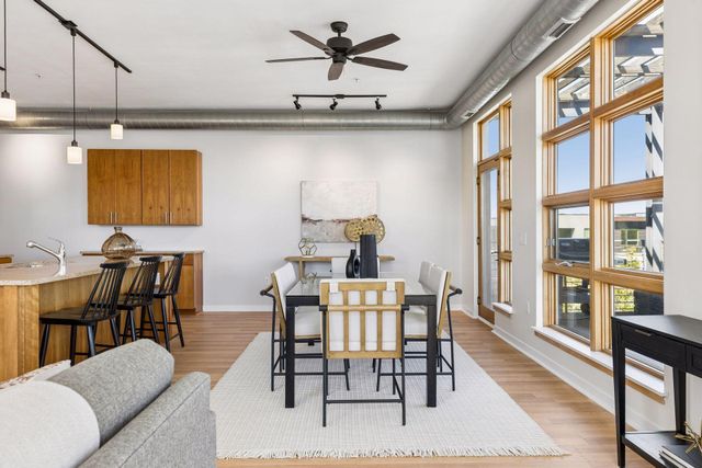 2845 Colfax Avenue S W402, Minneapolis, MN 55408