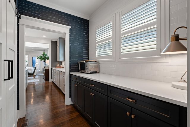 2510 Belmont Blvd, Nashville, TN 37212