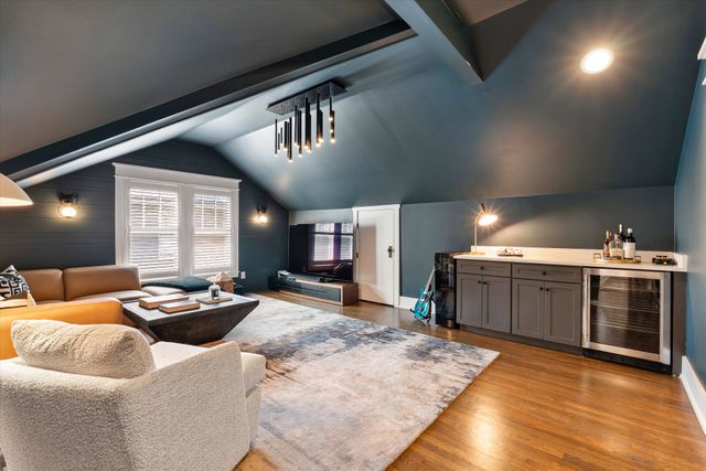 2510 Belmont Blvd, Nashville, TN 37212