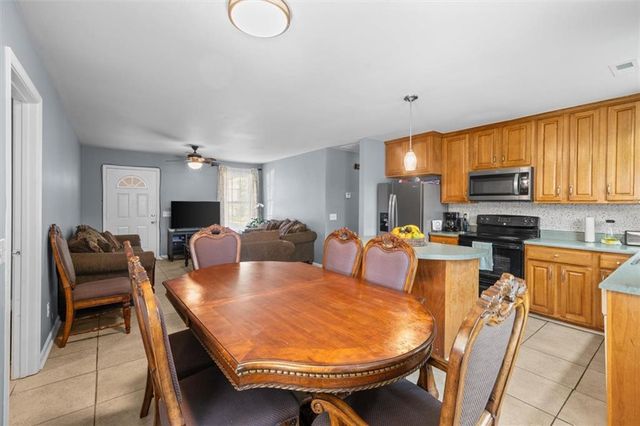 171 Bear Den Court, Dalton, GA 30721