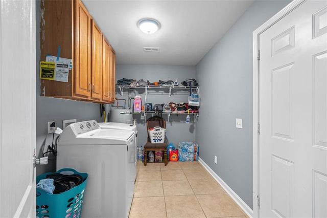 171 Bear Den Court, Dalton, GA 30721