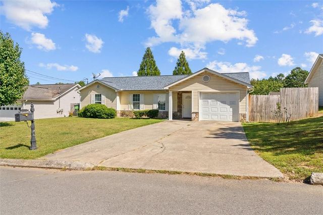 171 Bear Den Court, Dalton, GA 30721