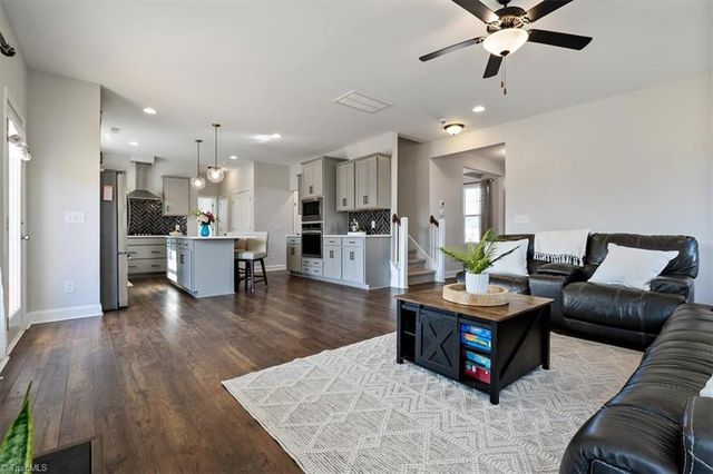 130 Laced Maple Court, Reidsville, NC 27320