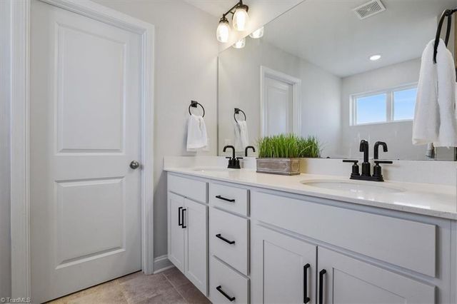 130 Laced Maple Court, Reidsville, NC 27320