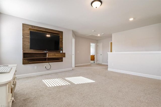 130 Laced Maple Court, Reidsville, NC 27320